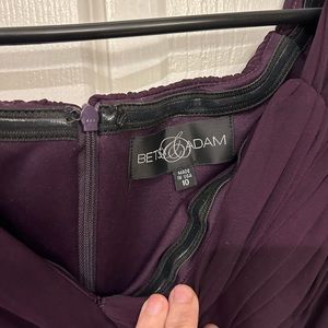 Besty & Adam size 10 plum color